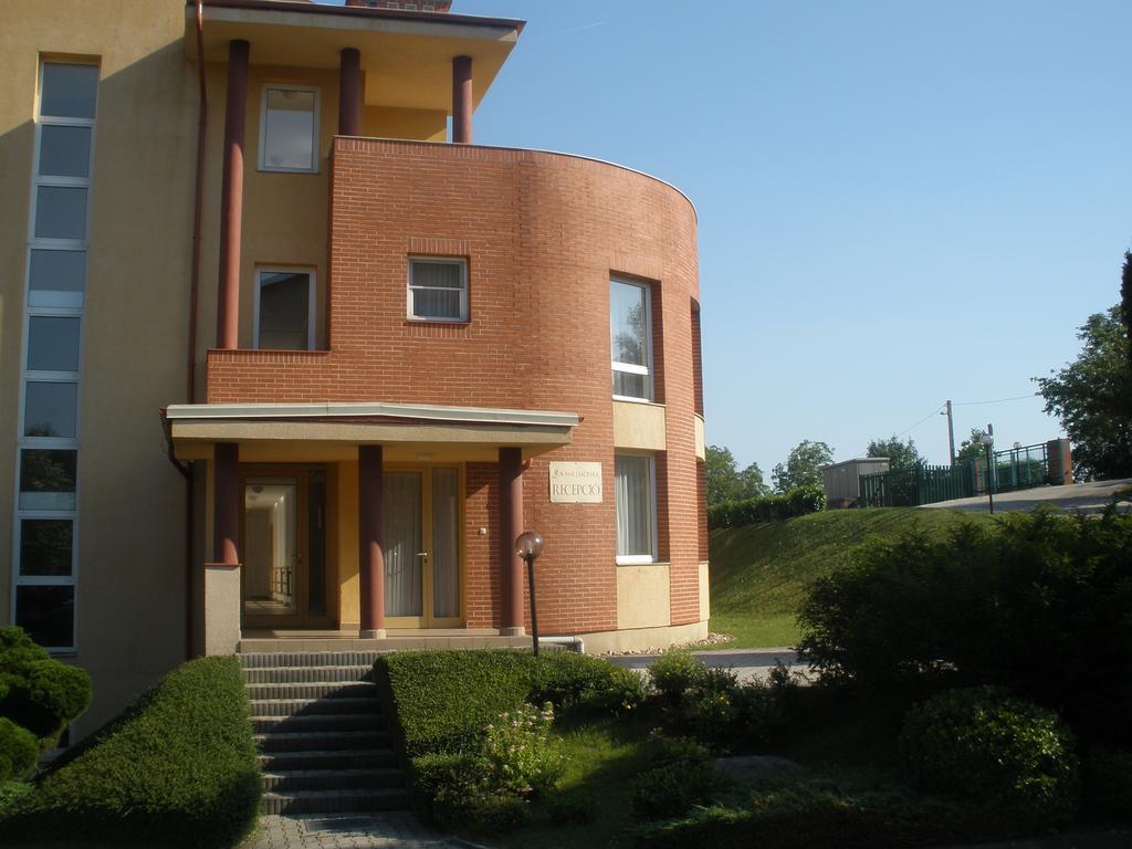 Romai Therme Apartman Apartment Heviz Exterior photo